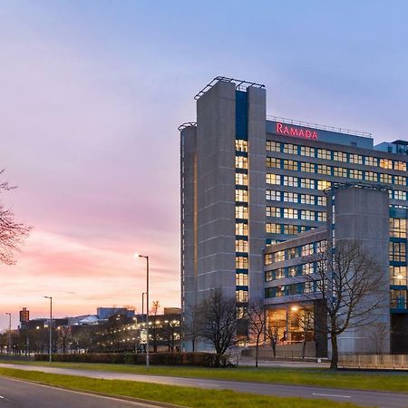 Ramada East Kilbride Hotel Buitenkant foto